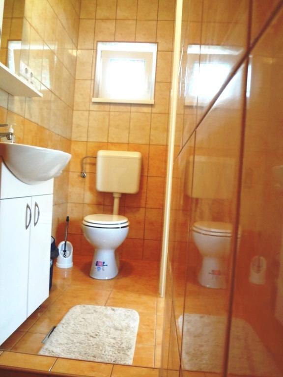 Horvath Apartmanhaz Oroshaza Bagian luar foto