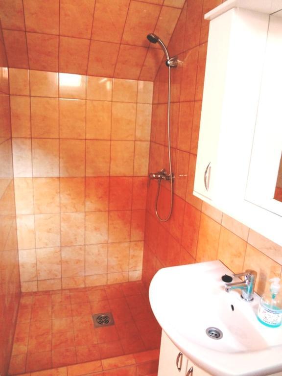 Horvath Apartmanhaz Oroshaza Bagian luar foto
