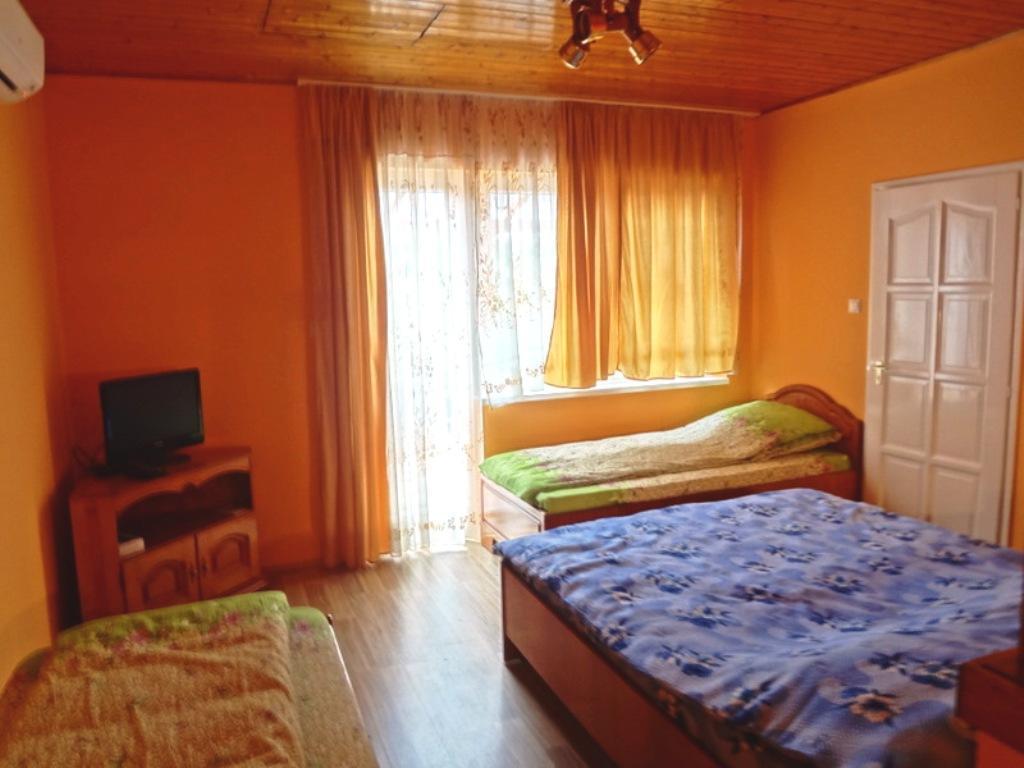 Horvath Apartmanhaz Oroshaza Bagian luar foto